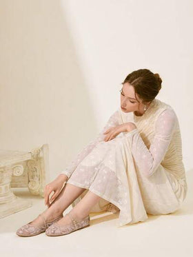 CUCCOO CHICEST حذاء كاجوال سهل الارتداء للنساء بتصميم إبزيم مطرز بالزهور
