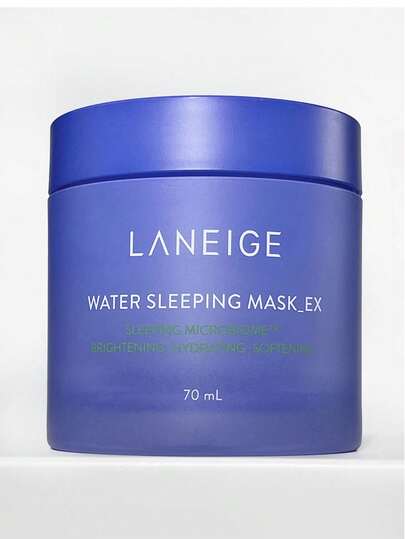 Laneige قناع النوم المائي من لانيج 70 مل - يوفر ترطيبًا طوال الليل، يقفل الرطوبة، يعزز إشراق البشرة، ينعم ملمس البشرة، يهدئ ويصلح، يوازن الزيت والماء. يشكل طبقة مترطبة مستمرة طوال الليل. ملمس جيلي أزرق فاتح، منعش وغير لزج، مناسب لجميع أنواع البشرة. 70 مل/