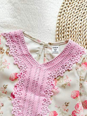 SHEIN فستان أكمام طويلة بطبعات زهور صغيرة باللون الأصفر للبنات، تصميم كاجوال مزين بالكشكشة مناسب للخروجات، للربيع والخريف