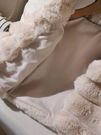SHEIN 1 قطعة معطف فرو صناعي ناعم للبنات، أنيق بأكمام طويلة وقصير مناسب، مزود بقبعة، مناسب للخريف/الشتاء