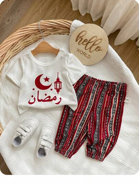 طقم قصير الأكمام وشورت مخطط مريح وعملي للرضع البنات