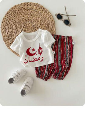 طقم قصير الأكمام وشورت مخطط مريح وعملي للرضع البنات