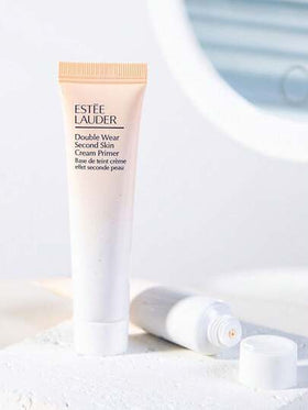 Estée Lauder إستي لودر بريمر ميني دبل وير 15مل / ملمس ناعم كالحرير / يقلل من التجاعيد والمسام والعيوب / هذا البوليمر الجديد الناعم يشكل طبقة شفافة مرنة لتحسين نعومة البشرة والتجانس [تغليف عشوائي (نمطان)]