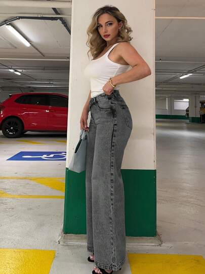 Jeta Ari سراويل جينز نسائية ذات خصر منخفض وتصميم الخط المستقيم للساق