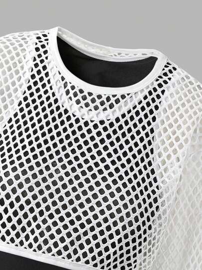 SHEIN ChillGRL معطف قصير مفرغ عصري للفتيات المراهقات، مقترن مع فستان محبوك مناسب، ملائم وراحة للربيع والصيف والخريف، مناسب للارتداء اليومي والتنقل والأنشطة الخارجية والتجمعات وجلسات التصوير