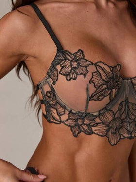 SHEIN BAE طقم ملابس داخلية نسائية جذاب باللون الجلدي قطعتان