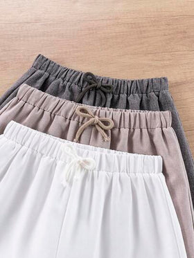 SHEIN 3 قطع/مجموعة شورتات قصيرة مريحة للأطفال/المراهقين الذكور للاستخدام اليومي، مزينة بالرقع، قصة مستقيمة وفضفاضة، 3 أنماط مختلفة