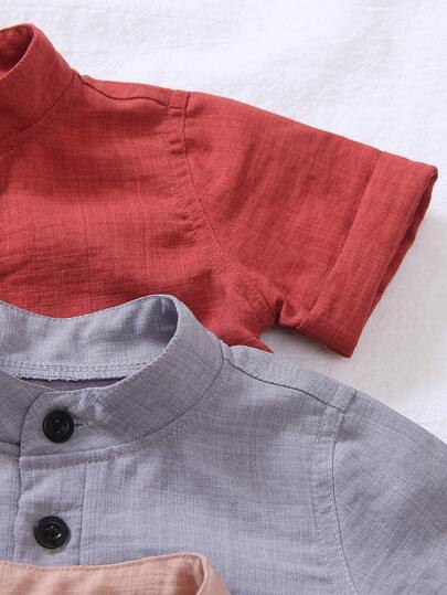 SHEIN Vintaside Kids 3 قطع/مجموعة ملابس علوية أطفال ولادي بلون أحادي بأزرار نصفية، كاجوال مريحة وناعمة بأكمام قصيرة، مناسبة للاستخدام اليومي والسفر والحفلات في الربيع أو الصيف