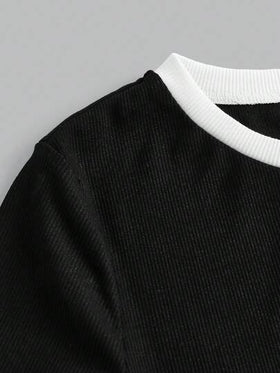 SHEIN Girlism مجموعة قميص أساسي مطرز بفيونكة أبيض وأسود مع بنطلون فضفاض بجيوب للفتيات المراهقات، ملابس رياضية كاجوال وشيك للشارع، ملابس رياضية مريحة للخروج والمدرسة والرياضات مثل كرة القدم