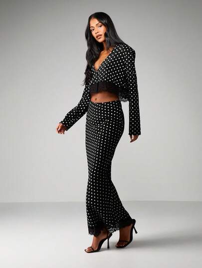 MISSGUIDED مجموعة قطعتين منسقة مع نقاط البولكا وتشطيب من الدانتيل، توب أمامي بأزرار وتنورة ماكسي خصر عالي
