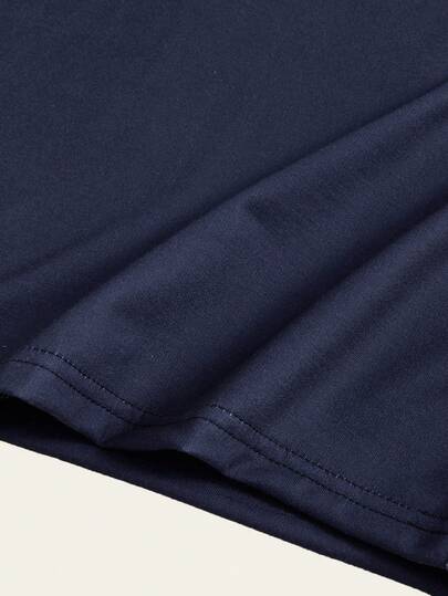SHEIN Casuvi Kids مجموعة بولو بياقة بحرية للأولاد المراهقين 2 في 1 مطرزة بخطوط، وبنطلون ساق مستقيمة بلون الخاكي، مناسبة للاستخدام اليومي والكمبوس الرجعي والملابس الرياضية الشارعية وعودة للمدرسة في الربيع والخريف