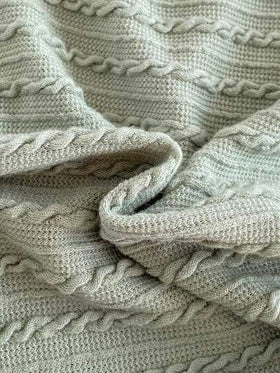 SHEIN Vintaside Kids مجموعة ملابس علوية كاجوال قصير الأكمام مع طوق للأطفال الصغار مقترنة مع بنطلون جينز مغسول عصري، مناسبة للارتداء اليومي، التخييم العائلي، الطعام أو التسوق