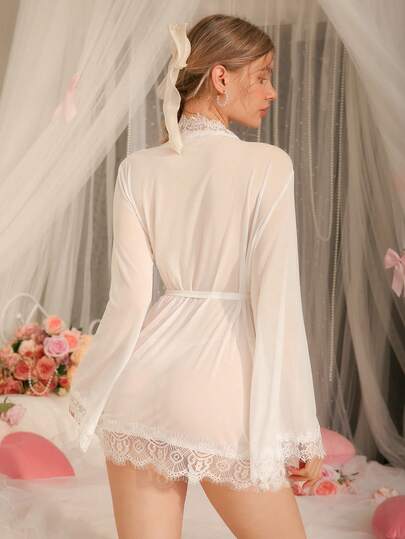 DelicateAllure ثوب نوم نسائي بأكمام واسعة مزين بالدانتيل والشبك الجذاب لعيد الحب
