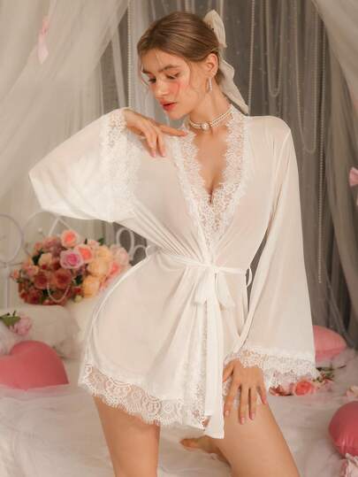 DelicateAllure ثوب نوم نسائي بأكمام واسعة مزين بالدانتيل والشبك الجذاب لعيد الحب