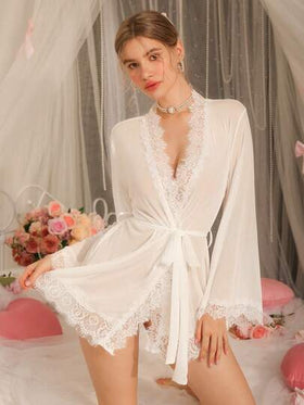 DelicateAllure ثوب نوم نسائي بأكمام واسعة مزين بالدانتيل والشبك الجذاب لعيد الحب