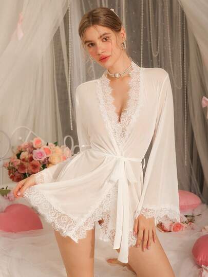 DelicateAllure ثوب نوم نسائي بأكمام واسعة مزين بالدانتيل والشبك الجذاب لعيد الحب