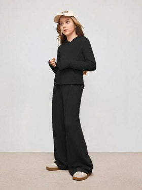 SHEIN مجموعة هوديي أسود للفتيات المراهقات، ملابس رياضية كاجوال قطعتين، بلوزة كم طويل وبنطلون جوجر، بدلة رياضية للمدرسة والجري، قطن ناعم دافئ