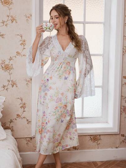 FloralLove ثوب نوم طويل الأكمام مزين بالدانتيل والطباعة الزهرية الأنيقة، فستان طويل الأكمام ماكسي بطبعات زهرية رومانسية فرنسية، فستان ماكسي طويل الأكمام مزين بالزهور ساحر للخريف/الشتاء، ثوب نوم نسائي رومانسي ساحر