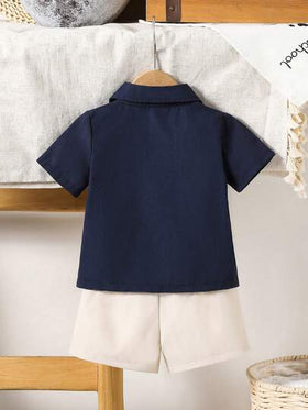 SHEIN Vintaside Kids مجموعة قميص كم قصير وشورت للأطفال الصغار، مناسبة للارتداء اليومي والعودة إلى المدرسة في فصل الخريف/الشتاء، قطعتان