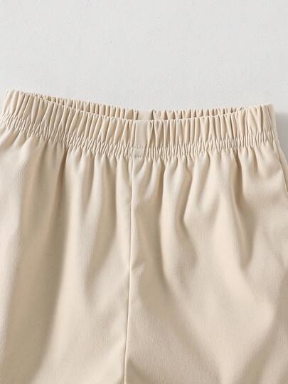 SHEIN Vintaside Kids مجموعة قميص كم قصير وشورت للأطفال الصغار، مناسبة للارتداء اليومي والعودة إلى المدرسة في فصل الخريف/الشتاء، قطعتان