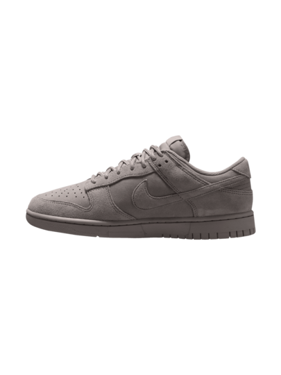 Nike حذاء رياضي رجالي منخفض الارتفاع من Dunk مريح، لون بيج، IB6651-200