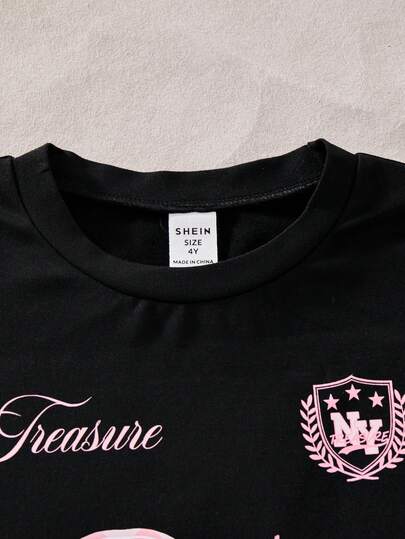 SHEIN مجموعة بنطلون قصير وتيشيرت بأكمام قصيرة للأطفال الصغار، طباعة رقم 67 بتصميم بسيط وجميل، باللون الأسود، 2 قطعة