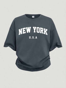 SHEIN Girlism مجموعة قطعتين من ملابس علوية بأكمام راجلان فضفاضة مطبوع عليها حرف نيويورك وشورت مطوي للفتيات المراهقات، ملابس كاجوال يومية، مناسبة للعودة إلى المدرسة، والعطلات العائلية والنزهات الربيعية، وارتداء اليومي في مناسبات متنوعة