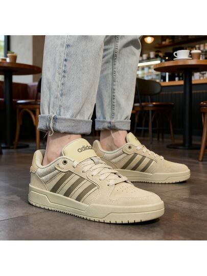 Adidas أديداس حذاء رياضي كاجوال منخفض القمة مريح للجنسين JS3007