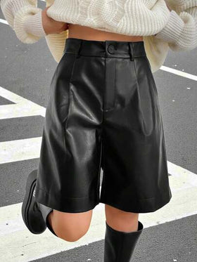 SHEIN EZwear شورتات برمودا فضفاضة ذات خصر عالي من جلد البولي يوريثان بطيات للنساء
