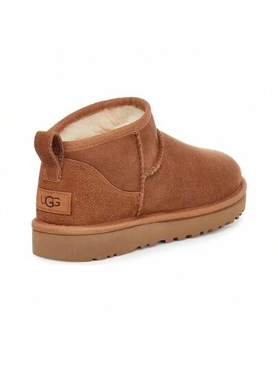بوت الشتاء من الفراء الطبيعي من UGG كلاسيك ألترا ميني، دافئة ومقاومة للانزلاق، مبطنة حرارية، بوت كاجوال متعددة الاستخدامات للكاحل والثلج، للنساء، لون بني داكن