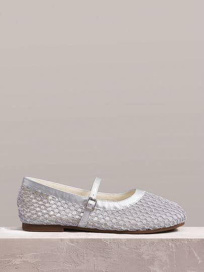 Styleloop أحذية نسائية كاجوال عصرية بتصميم إبزيم مسطحة