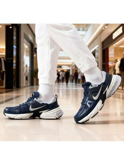 Nike أحذية رياضية كاجوال مبطنة للرجال من نايك V2K RUN HJ4497-400