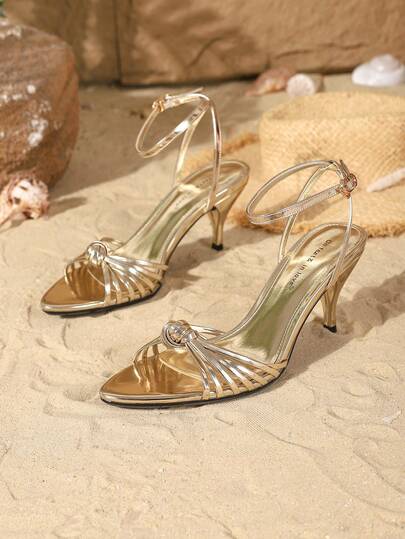 On feet& in love صنادل نسائية أنيقة وجذابة ذات كعب عالٍ وأشرطة منسوجة مدببة الأصبع، مريحة للارتداء، مناسبة للفساتين