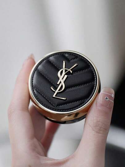 YSL [ميني] تاتش إيكلا أول في واحد أساس إضاءة #20، 5 جرام / أساس كريمي مطفي، تغطية عالية، طويل الأمد / أساس مطفي مشرق 24 ساعة مع فوائد العناية بالبشرة