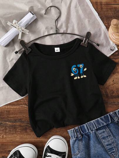 SHEIN GraphicGems تي شيرت قصير الأكمام بطبعة رقم "67" وحرف "SIX SEVEN" مضحك وأنيق، مناسب للارتداء في الخارج صيفًا