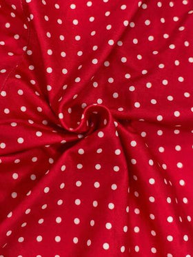 SHEIN SXY مجموعة بيجامة كاجوال للنساء بنقشة نقاط، قميص كامي + شورت قطعتان