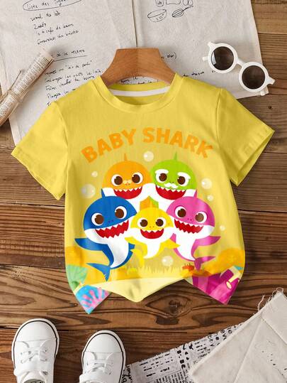 BABY SHARK X SHEIN قميص تي شيرت قصير الأكمام بطبعة سمكة قرش كرتونية جميلة للأولاد، صيفي