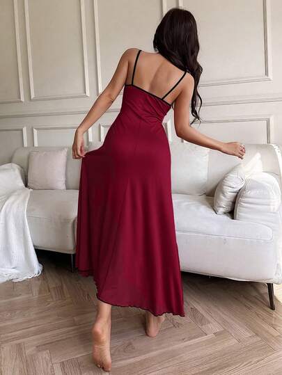 SHEIN فستان نوم طويل للنساء مريح وناعم مزين بالدانتيل