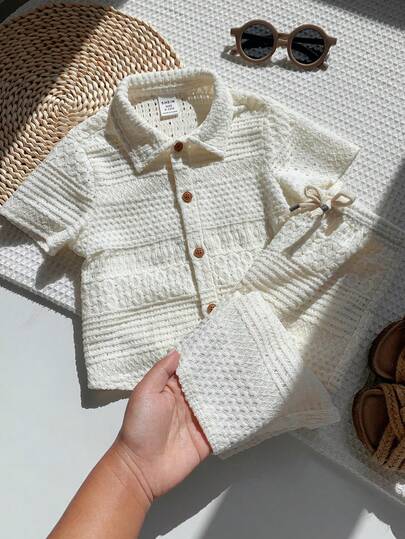 SHEIN مجموعة من قطعتين للأطفال الرضع والأولاد الصغار، ملابس علوية أبيض مفرغ مريح قصير الأكمام وبنطال واسع الساق، كاجوال تقليدي متنوع مناسب للربيع والصيف والخريف والمناسبات والاحتفالات والعطلات والأعياد والأعراس وحفلات استقبال المواليد وعيد الميلاد الأول