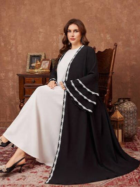 Al Najma رمضان عباية كاجوال للنساء ذوات الأحجام الكبيرة بأكمام طويلة وتطريز دانتيل بلون واحد
