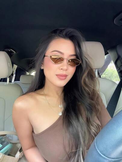 نظارات أزياء للنساء، إطار ذهبي كلاسيكي، نظارات إطار متعدد الأوجه، مناسبة للتصوير الشارعي والتنقل اليومي، نظارات زخرفية، بتصميم هندسي