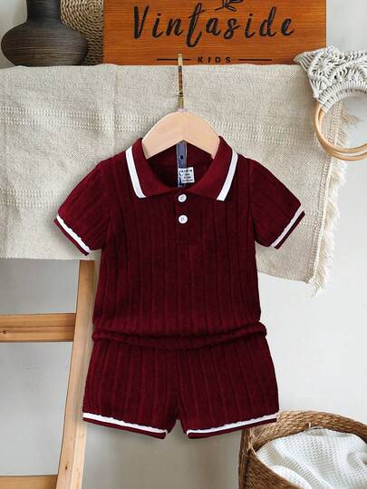 SHEIN Vintaside Kids مجموعتان للأطفال الصبيان، قميص بولو أزرق داكن وشورت، قماش سميك مخطط، مناسب للعب اليومي الخارجي، المدرسة، العطلات، بأناقة، مناسب للأنشطة العائلية، الرياضة والحفلات