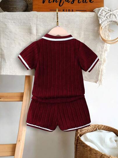 SHEIN Vintaside Kids مجموعتان للأطفال الصبيان، قميص بولو أزرق داكن وشورت، قماش سميك مخطط، مناسب للعب اليومي الخارجي، المدرسة، العطلات، بأناقة، مناسب للأنشطة العائلية، الرياضة والحفلات