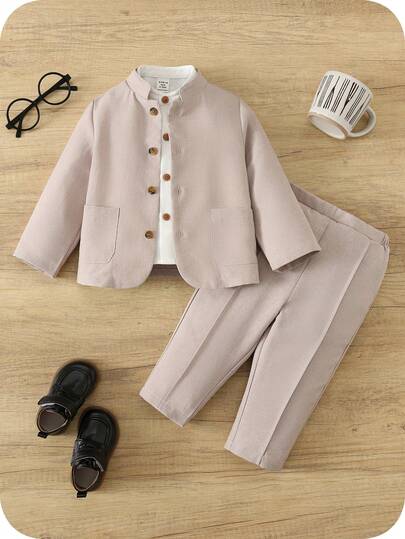 SHEIN قطعتان من ملابس الطفل الولد بأسلوب جنتلمان كاجوال، تشمل بليزر بيج وبنطلون رسمي، مناسب للمناسبات الرسمية، حفلات عيد الميلاد، الحفلات، حفلات الزفاف، استقبال المواليد، واحتفالات عيد الميلاد الأول