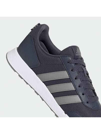 Adidas أحذية رياضية كاجوال منخفضة الرقبة مريحة عصرية للجنسين IG6552