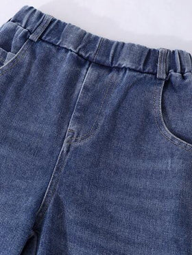 SHEIN مجموعة من قطعتين للفتيات المراهقات: بلوزة كاجوال فضفاضة مطبوعة بالفراشات وجينز مستقيم الساق فضفاض مطرز بالفراشات باللون الوردي