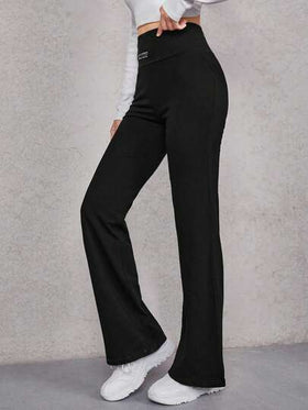 SHEIN EZwear بنطلون نسائي أسود مريح متعدد الاستخدامات مزخرف بشعار مطرز، مبطن بالحرارة، مناسب للخريف/الشتاء، أسلوب الشارع، الخروجات، الرياضة، أنيق، متناسق