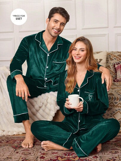 CoupledUp بيجامة رجالية من قطعتين بأكمام طويلة وأزرار أمامية من القطيفة ذات لون واحد