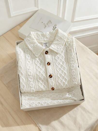 SHEIN Souflis ملابس أطفال حديثي الولادة إلى عام واحد، بلوزة أكمام قصيرة لون المشمش وطقم شورت، قماش ذو ملمس مناسب لارتداء الأطفال في الصيف، يضيف ملمسًا وجودة إلى الملابس