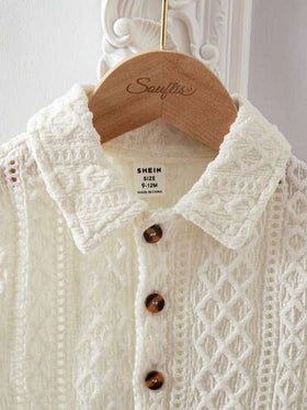 SHEIN Souflis ملابس أطفال حديثي الولادة إلى عام واحد، بلوزة أكمام قصيرة لون المشمش وطقم شورت، قماش ذو ملمس مناسب لارتداء الأطفال في الصيف، يضيف ملمسًا وجودة إلى الملابس